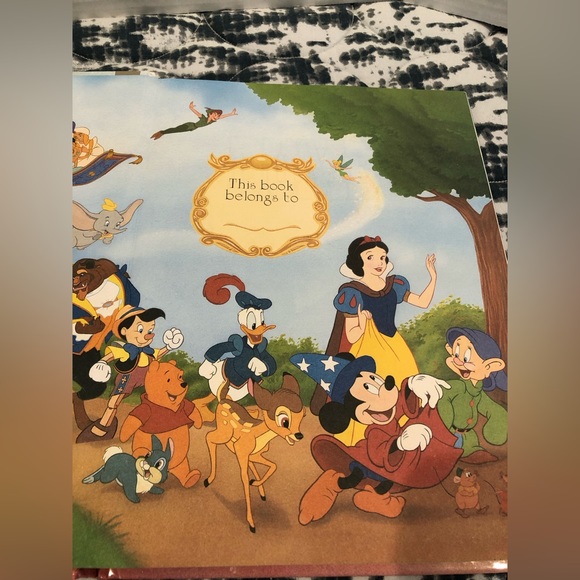 Vintage Walt Disney's Dumbo Book Hardback 1986 - Picture 3 of 9